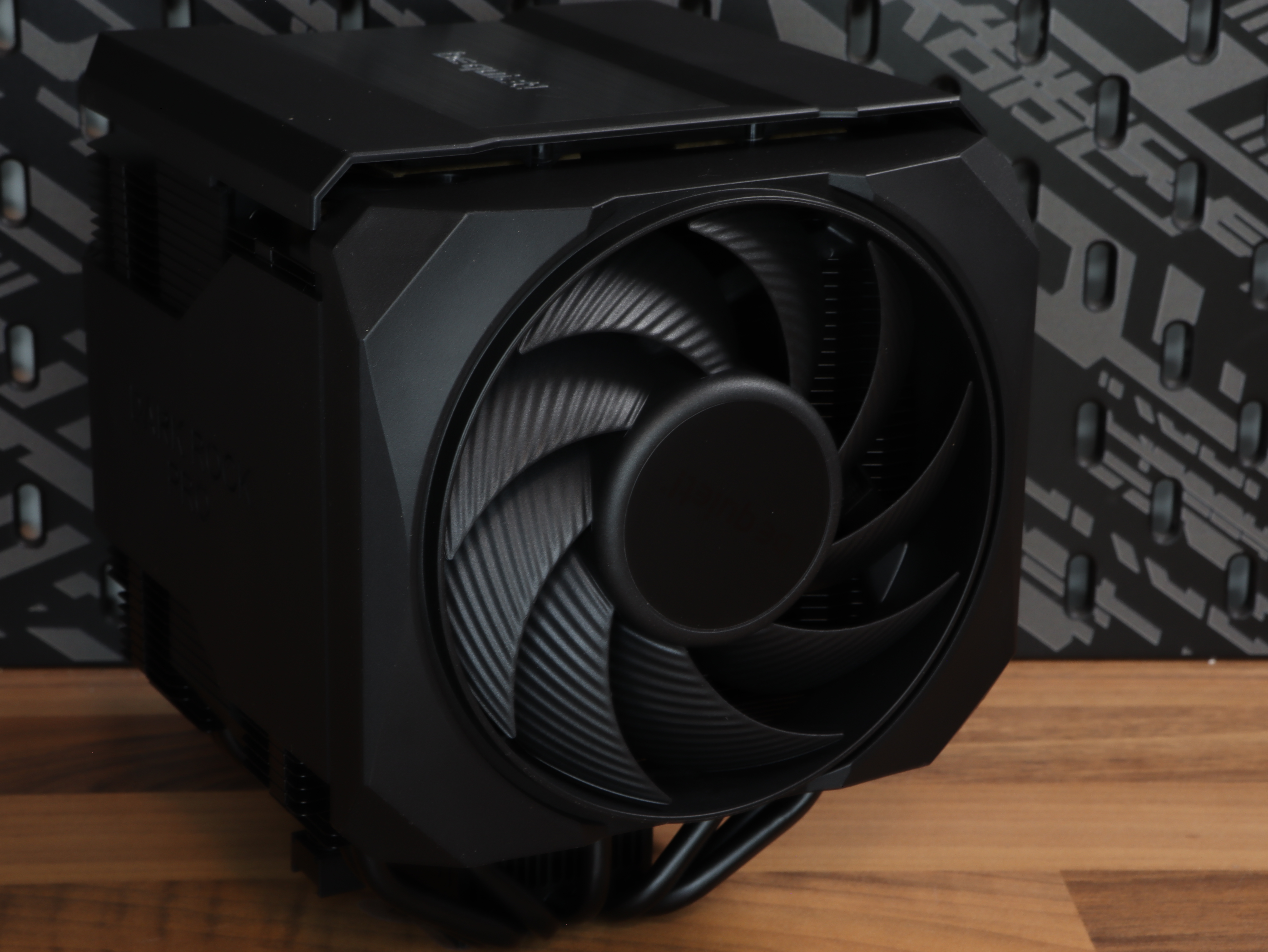 Dark Rock Pro 6 temperatur test.JPG